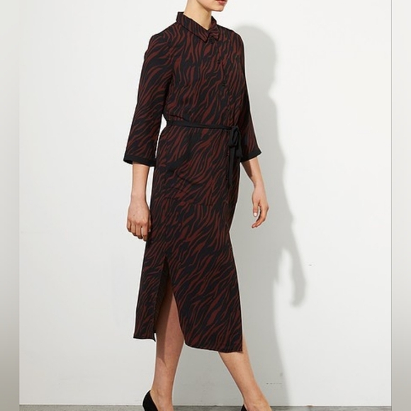 Joseph Ribkoff Brown Animal Print Midi Dress Long Sleeve Pockets Duster Size 4 - Picture 5 of 14